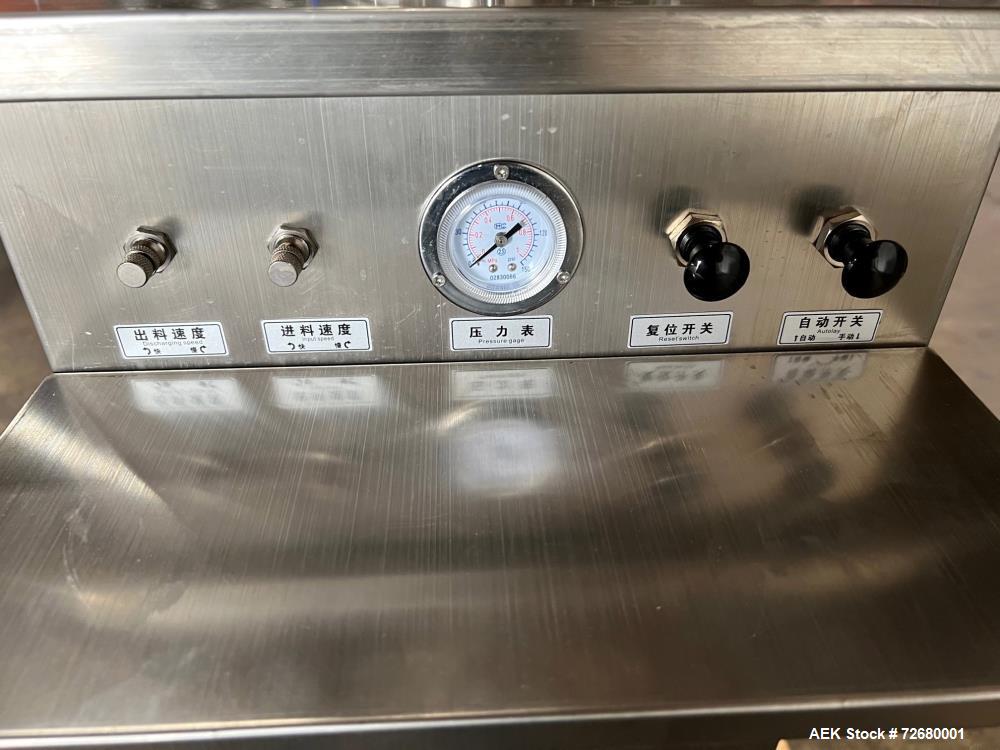 Unused - Yangzhou Yuxiang GZJ Vertical Volumetric Filler, 20-40 BPM