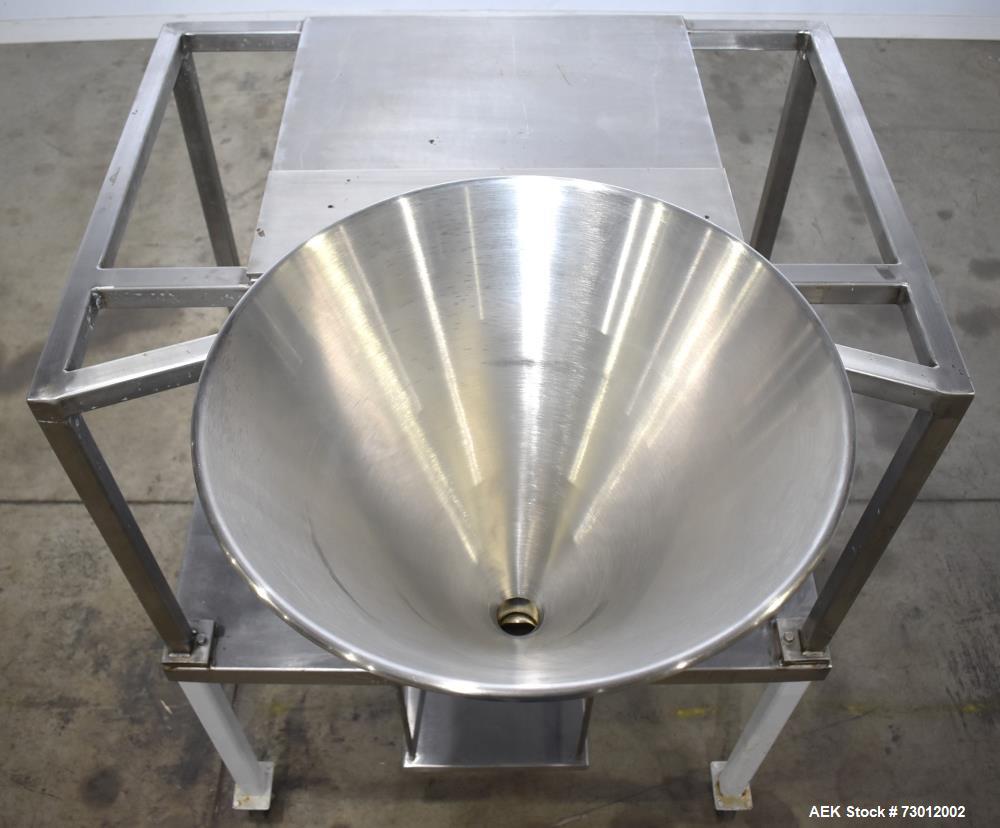 Simplex Model AS-1 Semi-Automatic Table Top Liquid Filler