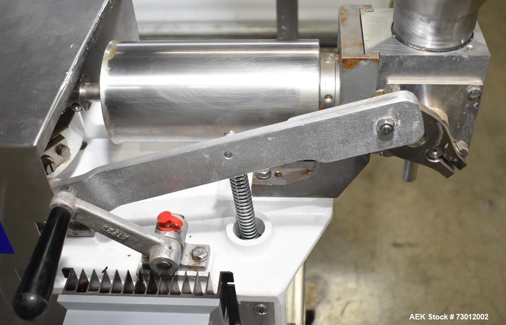 Simplex Model AS-1 Semi-Automatic Table Top Liquid Filler