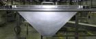 Used Quantum Model QTIA2000-12 Dual Lane Sauce Applicator. Twin piston design is rated at up to 120 pies per minute.  Machine has Allen Bradley controls.  Has continuous motion conveyors, sanitary de...