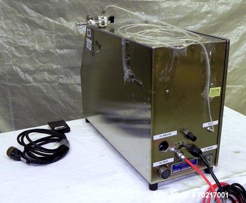 Used Oden Pro/Fill 1000 Benchtop Liquid Filler, Model PF1K. Applications include free flowing to low viscosity products. Now equipped with a stainless steel T-Pump for 0.9 gpm, pinch valve shut-off ,...