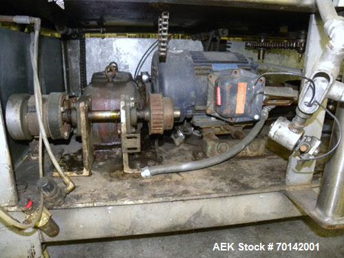Used Pacific Packaging Machinery 16 Head Rotary Positive Displacement Filler