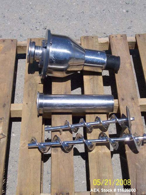Used- Mateer 3920 Single Head Inline Auger Filler. Unit has Microset controls, stainless steel construction and 2-1/2" diame...