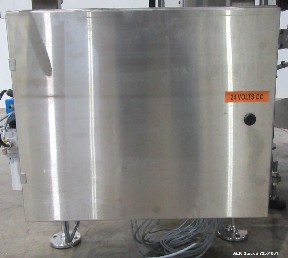 Unused Speed Dee Model 3700S Servo Rotary Auger Filler with Integrated Wipotec (OCS) Checkweigher. Has Twin Auger filler with 36" Diameter base unit. Dyco bottle throttle for transitioning bottles of...