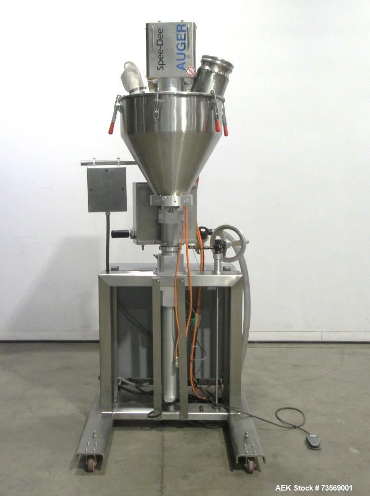Used Spee-Dee Model 4600 S Semi Automatic Servo Auger Filler. Has stainless Steel agitated hopper. 3/60/240V. This includes a new servo motor from Spee-Dee.
