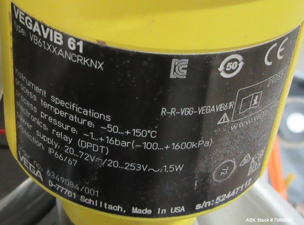 Used Spee-Dee Model 4600 S Semi Automatic Servo Auger Filler. Has stainless Steel agitated hopper. 3/60/240V. This includes a new servo motor from Spee-Dee.