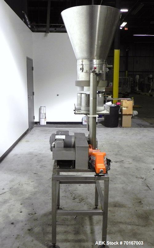 Used Spee-Dee BR-344 Volumetric Cup Filler.Capable of speeds up to 80 fills per minute. Has a 1.5 cubic foot stainless steel hopper. Cup size: diameter 4", length .62" to 12" with changeparts. Clutch...