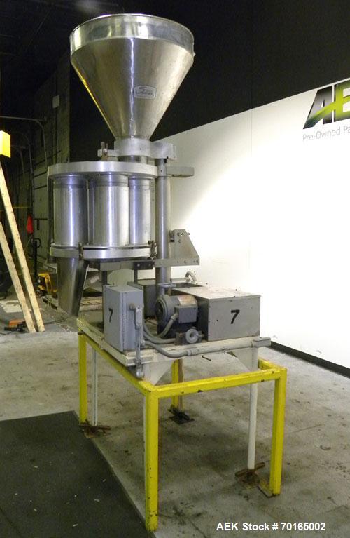Used Spee-Dee Model KRE-468 4-Pocket Volumetric Cup Filler. Fixed speed 30 per minute. Has (4) 8" diameter 13" tall cup plates with a 4" vertical top plate adjustment. Machine has a 5.6 cubic foot st...