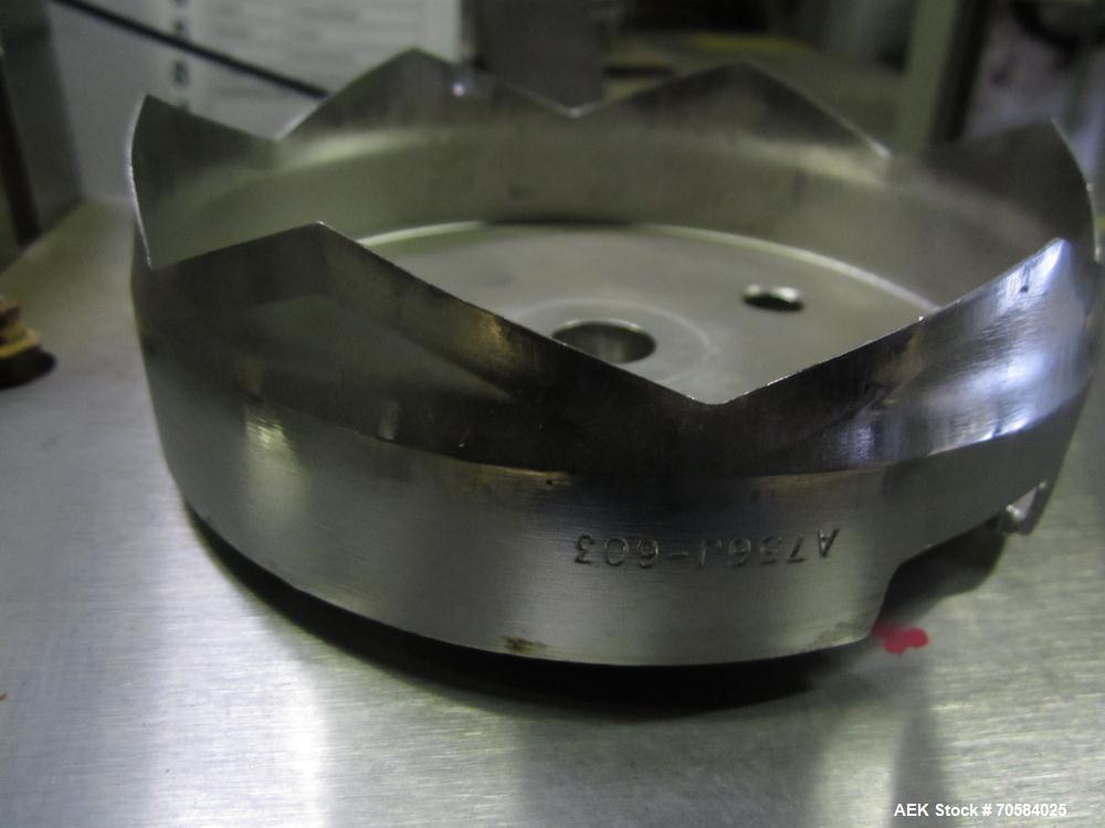 Used Edlund Model 625 Heavy Duty Air Powered Crown Punch Can Opener. Machine is of Stainless Steel construction.Will open and de-lid up to 300 - 2,000 cans per day. Requires 85psi at 1-1/2-2 cfm. Now...