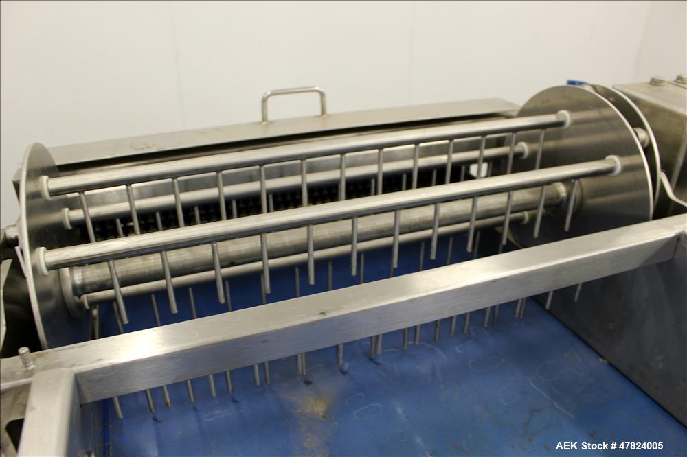 Used Loos Machine & Automation Waterfall Type Applicator, 304 Stainless Steel.