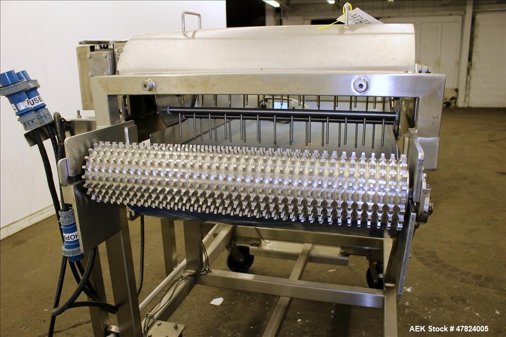 Used Loos Machine & Automation Waterfall Type Applicator, 304 Stainless Steel.