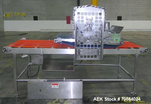 Used Quantum Model WTPA Waterfall Toppings Applicator