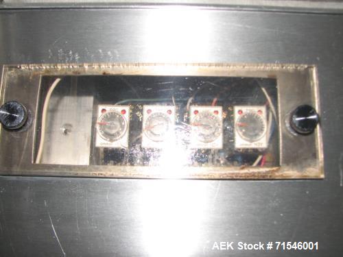 Used Kalish (DT Kalish or IMA) Swiftpack Model SPC8PD Electronic Tablet Counter. Two tray system with 16 channels and bulk supply hopper, stainless steel construction, 16 lane, two step, feed hopper,...