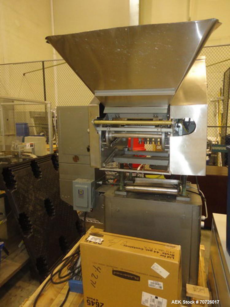 Used King SC6L Tablet or Capsule Slat Counter capable of speeds up to 120 bottles per minute. Has pin indexing. Tablet size range: 3 - 25 mm. Capsule size range: 0 - 5. Container size range: diameter...