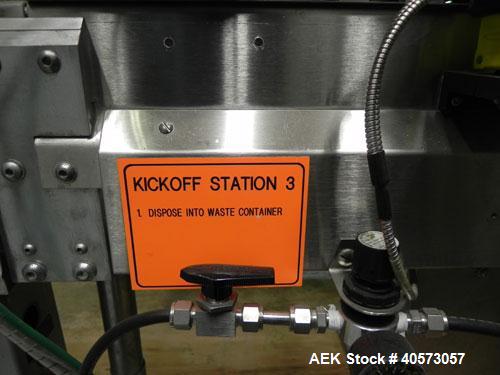 Used Merrill Model 72-39 AH Dual Lane Slat Counter. Machine is capable of speeds up to 300 bottles per minute. Has dual screw indexing system. Has Allen Bradley MicroLogix 1000 PLC controls. Has pin-...
