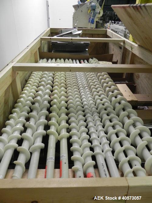 Used Merrill Model 72-39 AH Dual Lane Slat Counter. Machine is capable of speeds up to 300 bottles per minute. Has dual screw indexing system. Has Allen Bradley MicroLogix 1000 PLC controls. Has pin-...