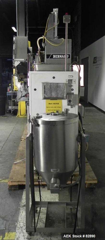 Used Arenco Model AM2000 Twin Piston Laminate Tube Filler. Currently equipped with high frequency sealer. Tubes are fed automatically through a dual tube magazine. Stations include tube cleaning, tub...