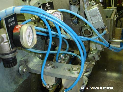 Used Arenco Model AM2000 Twin Piston Laminate Tube Filler. Currently equipped with high frequency sealer. Tubes are fed automatically through a dual tube magazine. Stations include tube cleaning, tub...