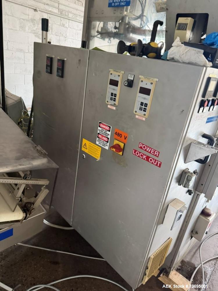 Used IWK TFS30-2 Automatic Dual Head Hot Air Plastic Tube Filler – High-Speed Tube Filling & Sealing Machine