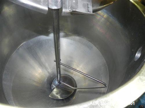 Used Unipac Model Silver 120 Plastic Tube Filler. Machine is capable of speeds up to 120 tubes per minute. Has a tube size range: (Diameter) 10mm to 50mm (Height) 30mm - 250mm. Fill volume: 3ml to 20...