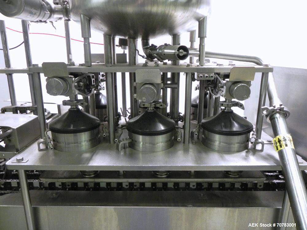 Used Cherry Burrell / Evergreen Q7 Gable Top Form fill seal carton filling machine, Model Q-7, Serial #4173, Handles 1/2 Pint, Pint and Quart Cartons. now set for quart 2-3/4 x 2-3/4 x 6-1/2" quart c...