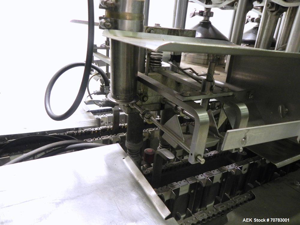 Used Cherry Burrell / Evergreen Q7 Gable Top Form fill seal carton filling machine, Model Q-7, Serial #4173, Handles 1/2 Pint, Pint and Quart Cartons. now set for quart 2-3/4 x 2-3/4 x 6-1/2" quart c...