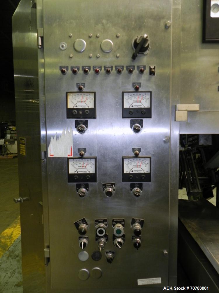 Used Cherry Burrell / Evergreen Q7 Gable Top Form fill seal carton filling machine, Model Q-7, Serial #4173, Handles 1/2 Pint, Pint and Quart Cartons. now set for quart 2-3/4 x 2-3/4 x 6-1/2" quart c...