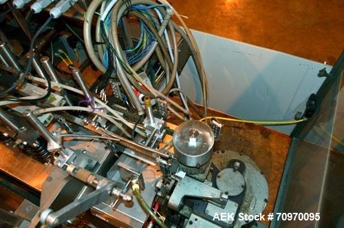 Used Bartelt (Klockner) IM-716-Horizontal Form Fill & Seal Pouch Machine. Capable speeds -100 Pouches/min on Single Index, (200 Pouches/min on Duplex  Pouch.) Has 7" centers for a pouch size range: (...