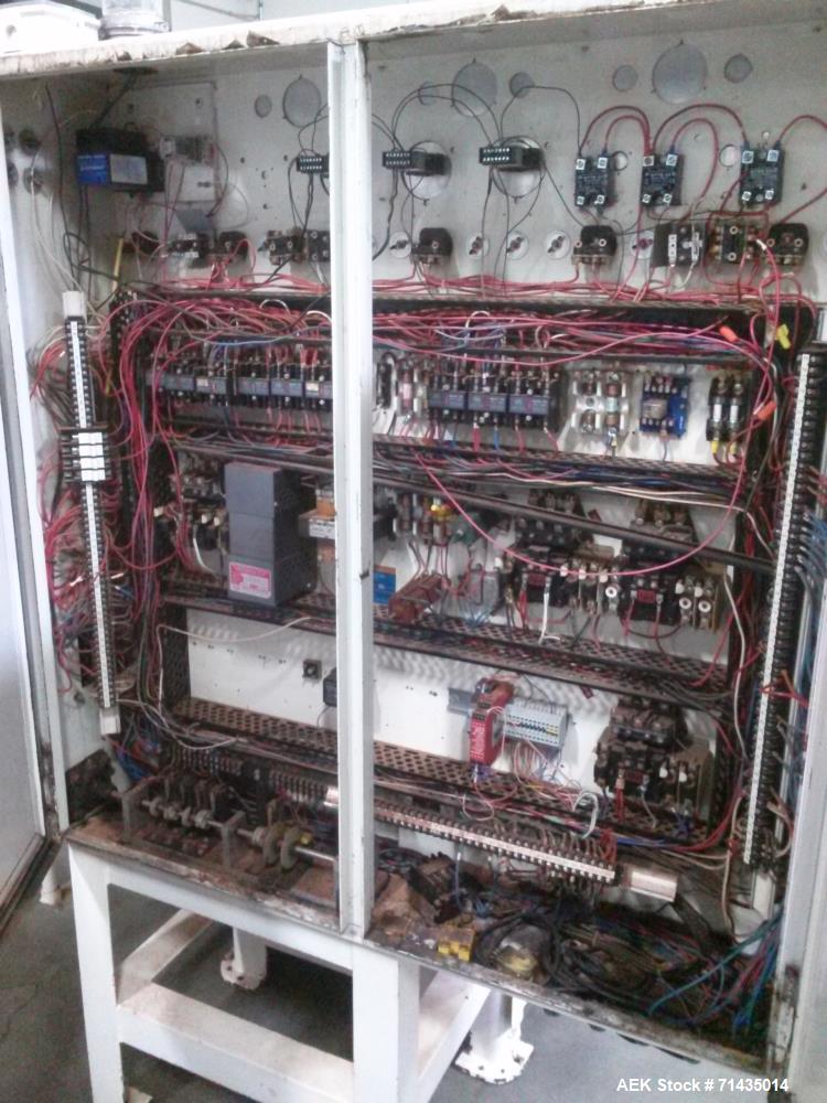 Used Bartelt Model IM Packager Horizontal Form Fill and Seal Pouch/Bag Machine. Machine is capable of speeds up to 100 pouches (or bags) per minute.  Has a pouch size range: Length 2" - 4-3/4", Heigh...