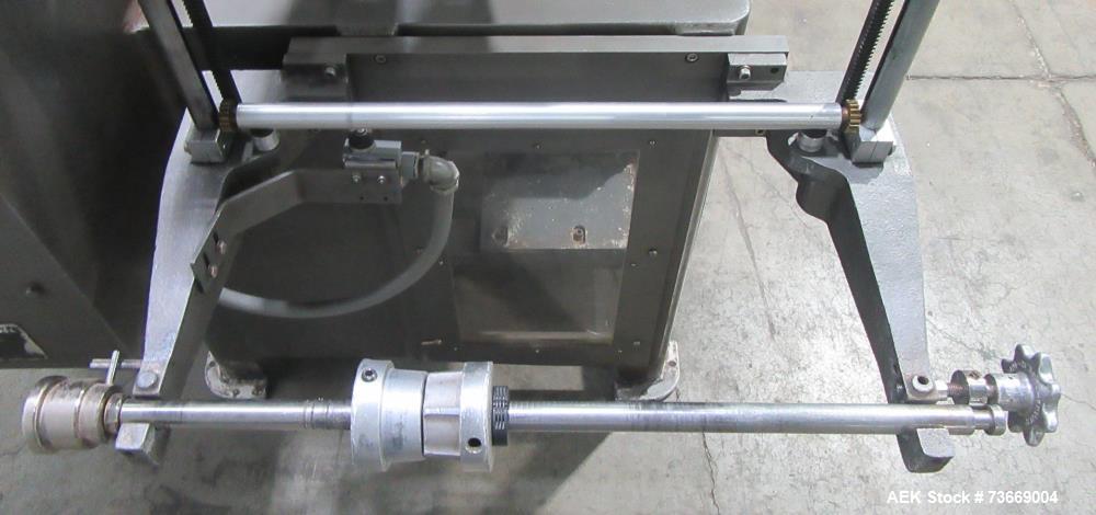 Used Bartelt IM7-16 Pouchmaster Horizontal Form Fill Seal Machine