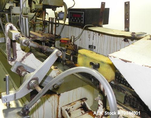 Used Klockner Bartelt IM9-14 Horizontal Form Fill & Seal Pouch Machine. Capable of speeds of up to 70 CPM. Has a 9" centers for a pouch size range: (Length) 3" - 7-3/4" (Height) 3" - 9-1/2". Has dual...