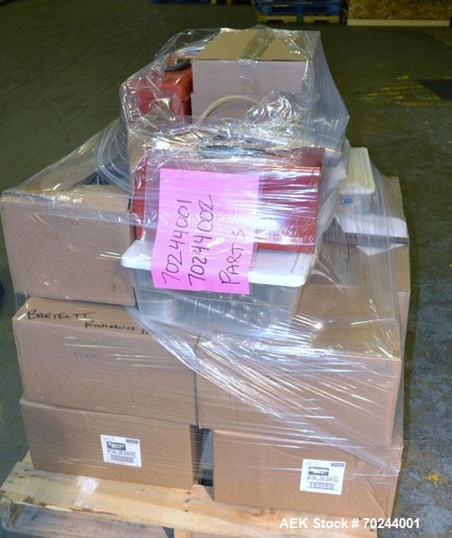 Used Klockner Bartelt IM9-14 Horizontal Form Fill & Seal Pouch Machine. Capable of speeds of up to 70 CPM. Has a 9" centers for a pouch size range: (Length) 3" - 7-3/4" (Height) 3" - 9-1/2". Has dual...