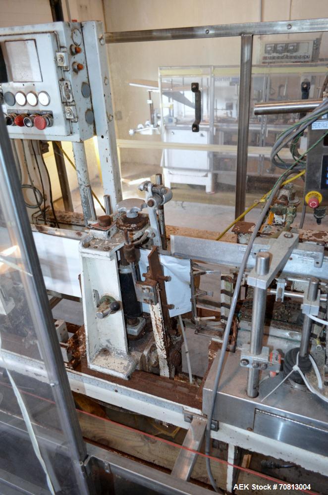Used Klockner Bartelt IM9-14 Horizontal Form Fill & Seal Pouch Machine. Capable of speeds of up to 70 CPM. Has a 9" centers for a pouch size range: (Length) 3" - 7-3/4" (Height) 3" - 9-1/2. Has singl...