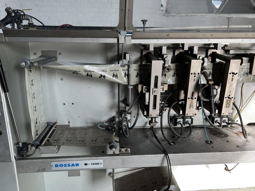 Used Bossar Form & Fill Horizontal Pouch Filler, Model B-1400/PH/D. Capable of speeds up to 110. Size range 50mm to 140mm wide x 50mm to 210mm height. Maximum fill volume 400cc. Setup for 4 sided sea...