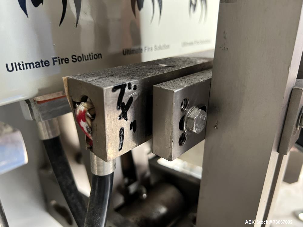 Used Bossar Form & Fill Horizontal Pouch Filler, Model B-1400/PH/D. Capable of speeds up to 110. Size range 50mm to 140mm wide x 50mm to 210mm height. Maximum fill volume 400cc. Setup for 4 sided sea...