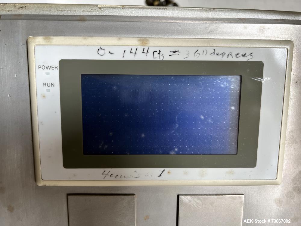 Used Bossar Form & Fill Horizontal Pouch Filler, Model B-1400/PH/D. Capable of speeds up to 110. Size range 50mm to 140mm wide x 50mm to 210mm height. Maximum fill volume 400cc. Setup for 4 sided sea...