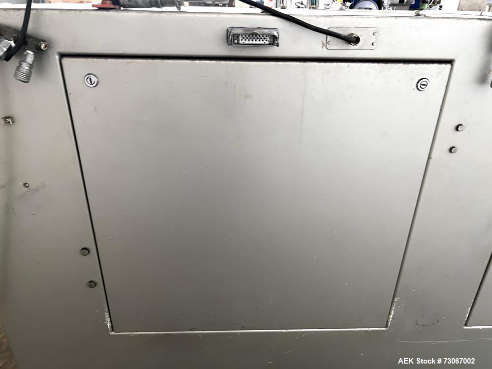 Used Bossar Form & Fill Horizontal Pouch Filler, Model B-1400/PH/D. Capable of speeds up to 110. Size range 50mm to 140mm wide x 50mm to 210mm height. Maximum fill volume 400cc. Setup for 4 sided sea...