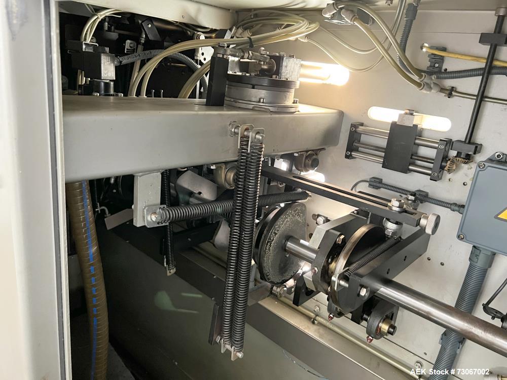 Used Bossar Form & Fill Horizontal Pouch Filler, Model B-1400/PH/D. Capable of speeds up to 110. Size range 50mm to 140mm wide x 50mm to 210mm height. Maximum fill volume 400cc. Setup for 4 sided sea...