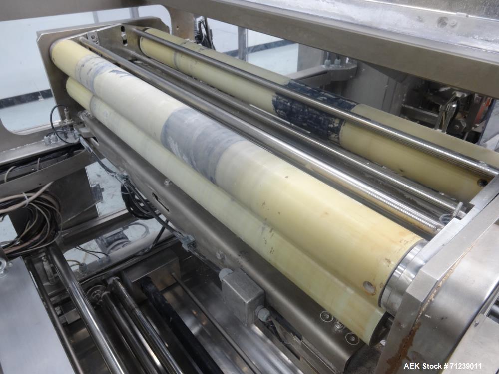 Used Bossar Model B-3700/DXL-ZC Horizontal Form, Fill and Seal Machine