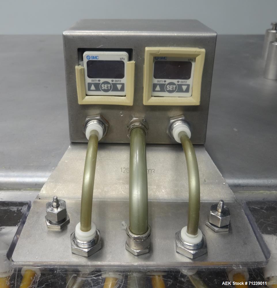 Used Bossar Model B-3700/DXL-ZC Horizontal Form, Fill and Seal Machine