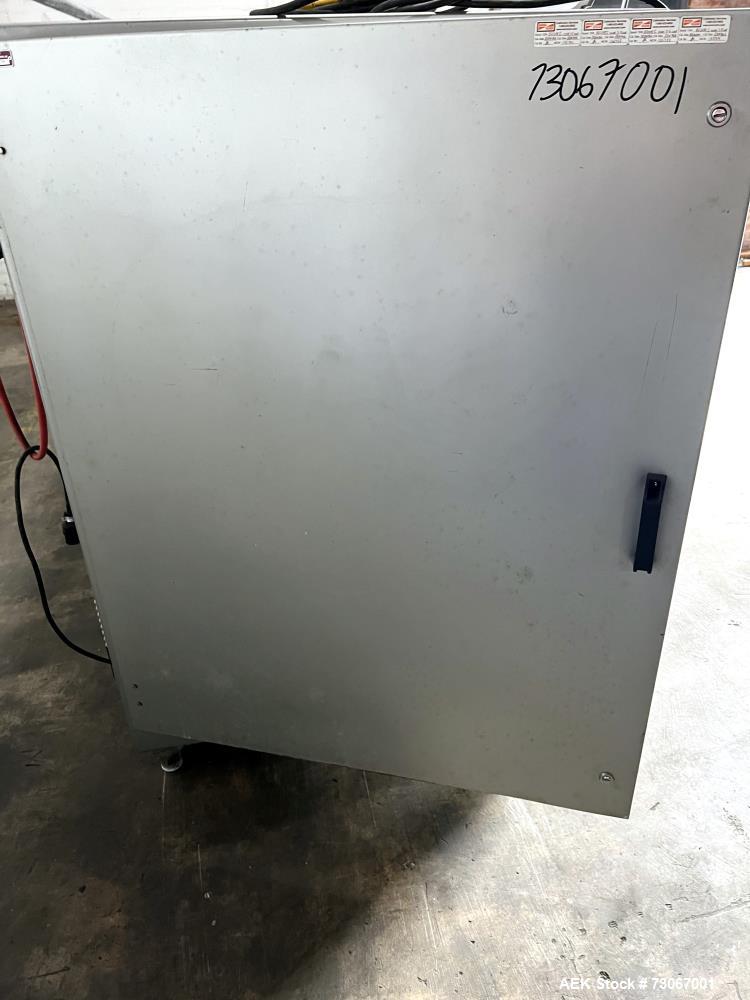 Used Bossar Form & Fill Horizontal Pouch Filler, Model B 1400 D. Capable of speeds up to 110. Size range 50mm to 140mm wide x 50mm to 210mm height. Maximum fill volume 400cc. Setup for 4 sided seal p...