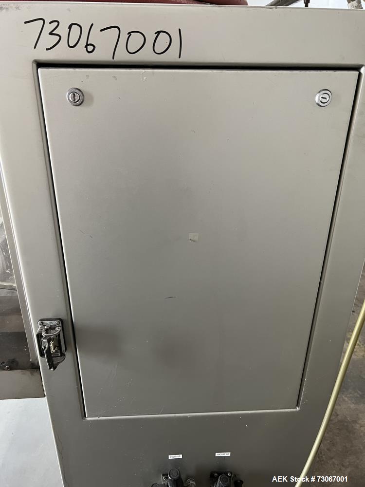 Used Bossar Form & Fill Horizontal Pouch Filler, Model B 1400 D. Capable of speeds up to 110. Size range 50mm to 140mm wide x 50mm to 210mm height. Maximum fill volume 400cc. Setup for 4 sided seal p...