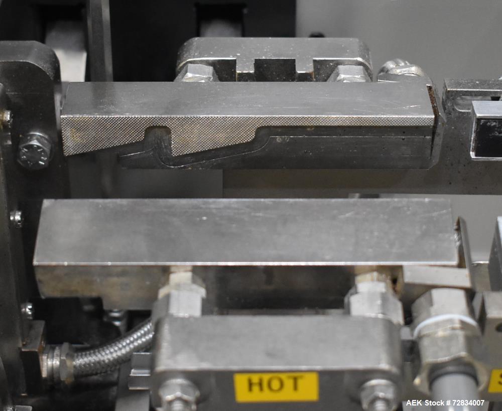 Pre-Owned Enflex Model F11DX Horizontal Form Fill Seal Machine