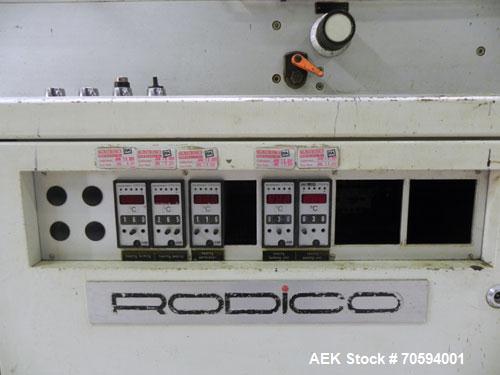 Used Noack Model DPN 760 Blisterpack Thermoformer Machine.Capable of speeds up to 60 cycles per minute. Maximum foil width 165 mm, indexing length 123 mm, forming area 150 mm x 120 mm, forming depth ...
