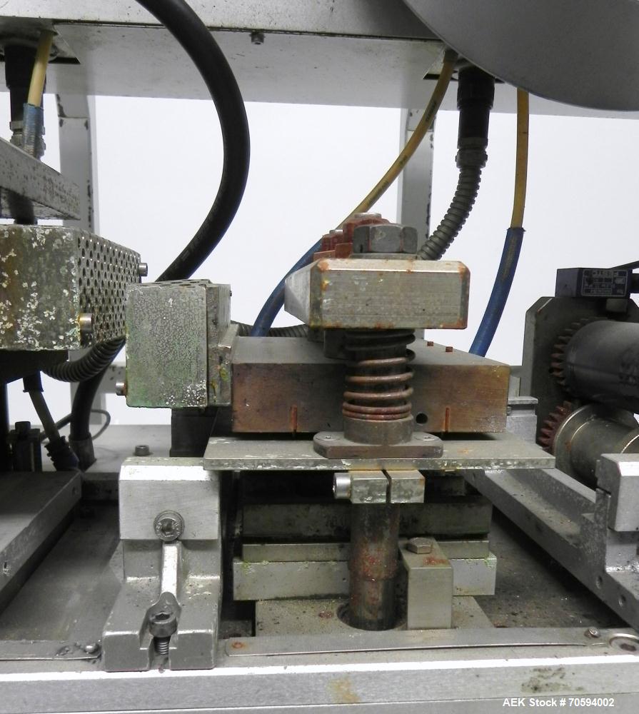Used Noack Model DPN 760 Blisterpack Thermoformer Machine. Capable of speeds up to 60 cycles per minute. Maximum foil width 165 mm, indexing length 123 mm, forming area 150 mm x 120 mm, forming depth...