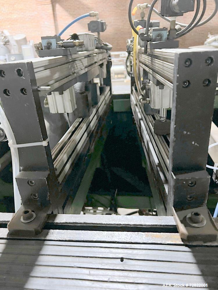 Used RO-An, Model Webmaster 10030-20, 30" Right Hand Roan Wicketer