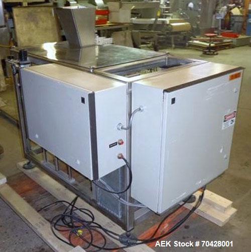 Used Jaguar Model 3000 Automatic Wicketed Bag Sealer. Capable of speeds up to 40 bags per minute. Handles gusseeted, ziplock, resealable and multi-sided bags.All stainless steel. 1/60/110V