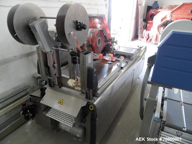 Used Multivac R105 Packaging Machine.  Nominal machine width 11.022, 12.59", 13.97" (285, 320, 355 mm).  Cut-off lengths:  7.87", 9.44", 10.69", 11.81" (200, 240, 270, 300 mm).  Max forming depth 3.7...