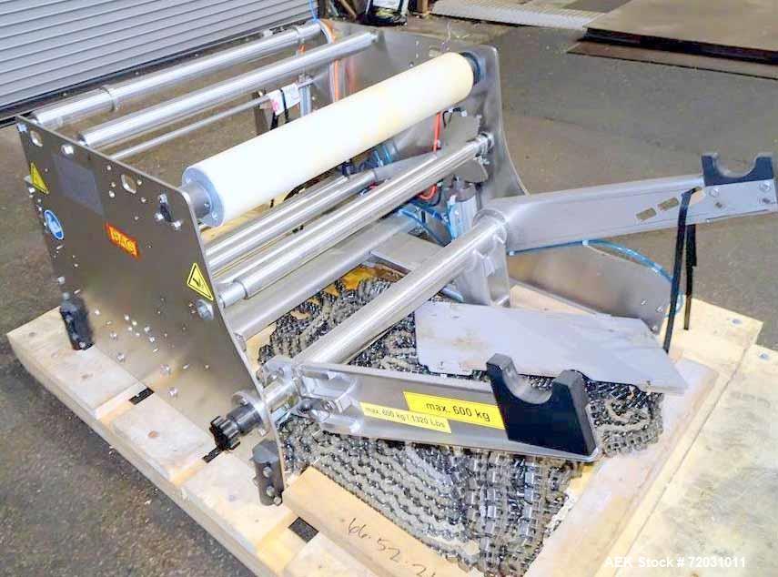 Used Multivac Model R535 Horizontal Form Fill and Seal Thermoformer