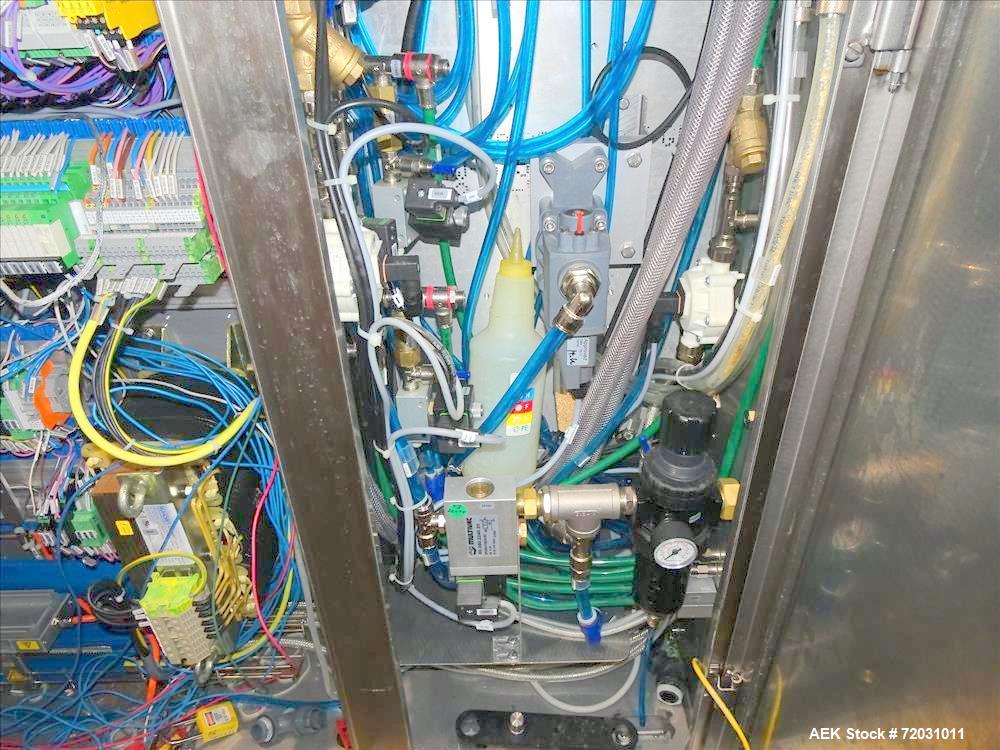 Used Multivac Model R535 Horizontal Form Fill and Seal Thermoformer